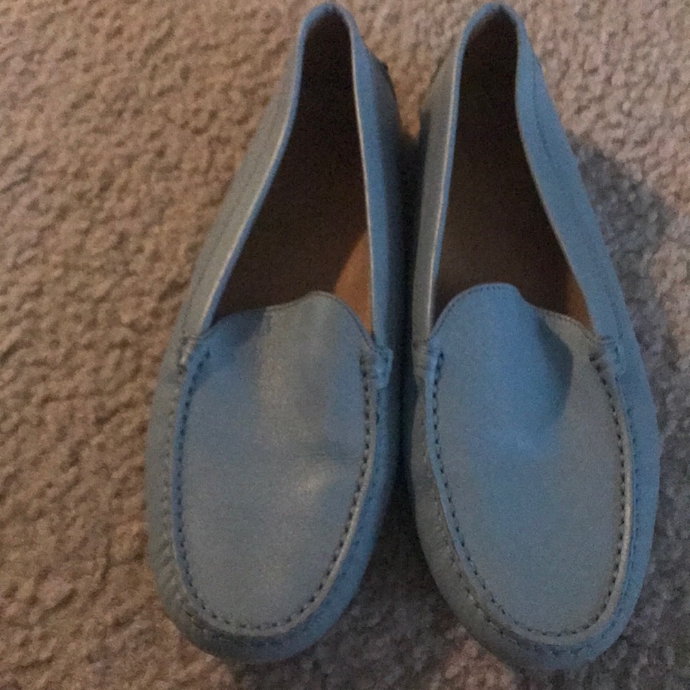 Shoes - Picture 2 of 7